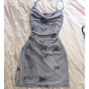 Fitted purple short dress